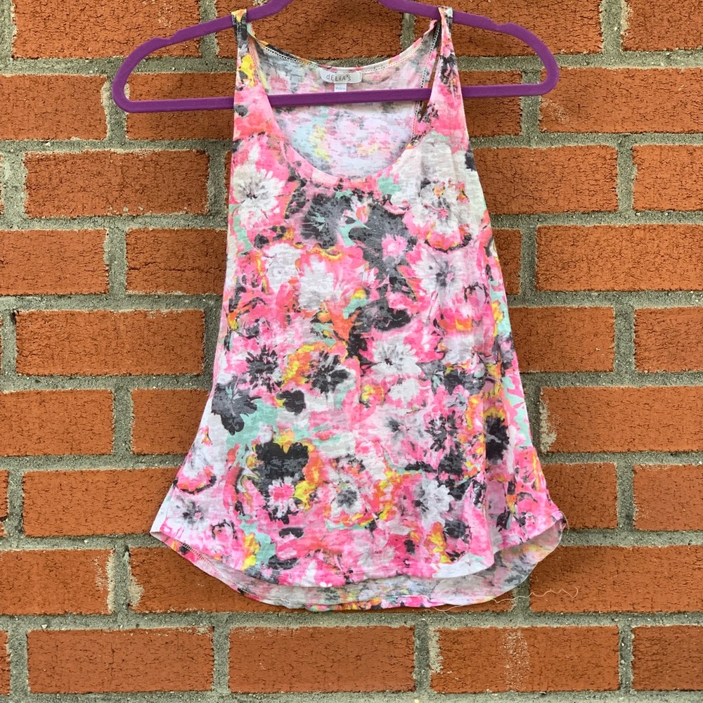 “dELiA’s” brand multi colored razor back flow tank